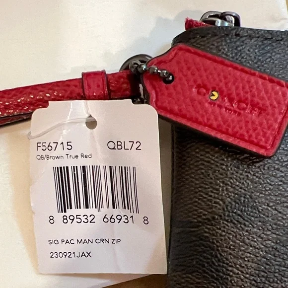 Coach Pac-Man PACMAN Signature Cherries Cherry Corner Zip Wristlet Wallet NWT - Picture 4 of 8